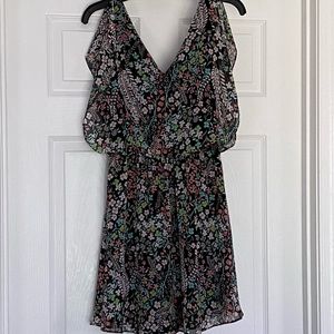 Candie’s floral dress size Medium